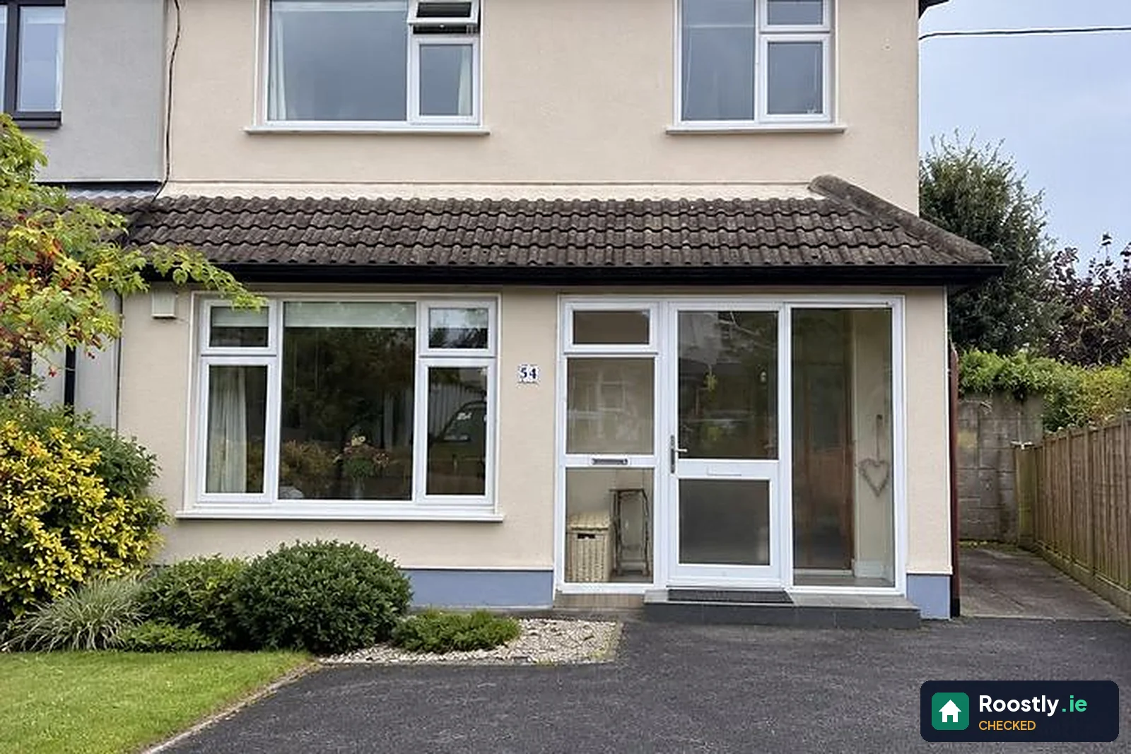 4 bed house for rent in Knocknacarra