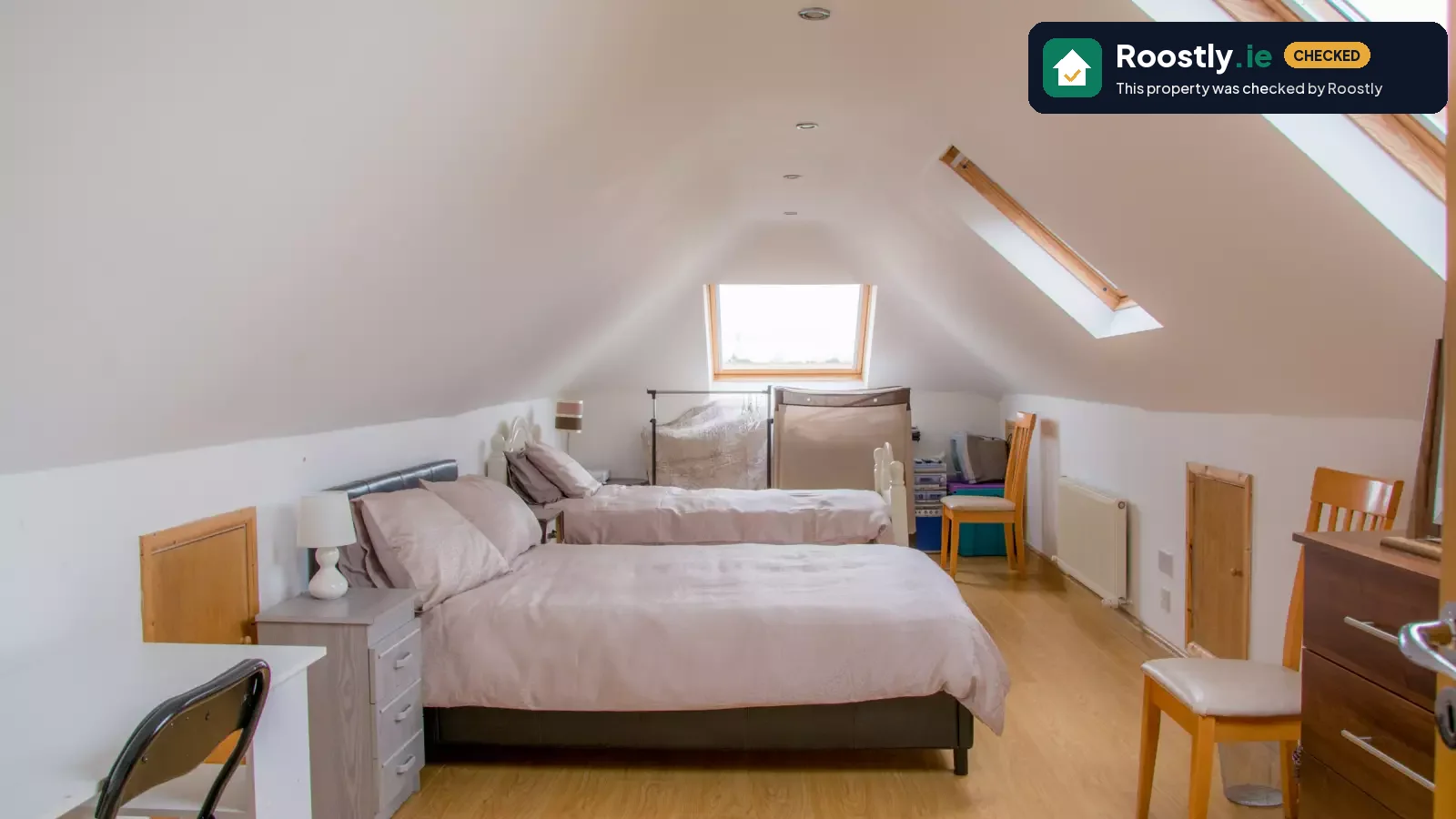 Spacious room with heating in 5-bedroom apartment, Donabate