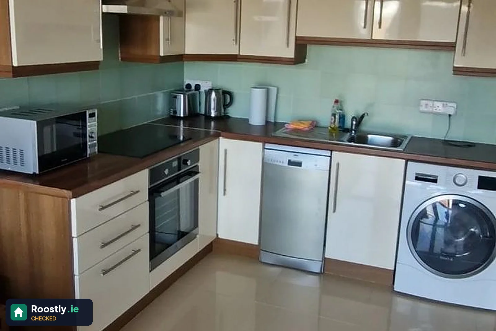 2 bed apartment for rent in Doughiska