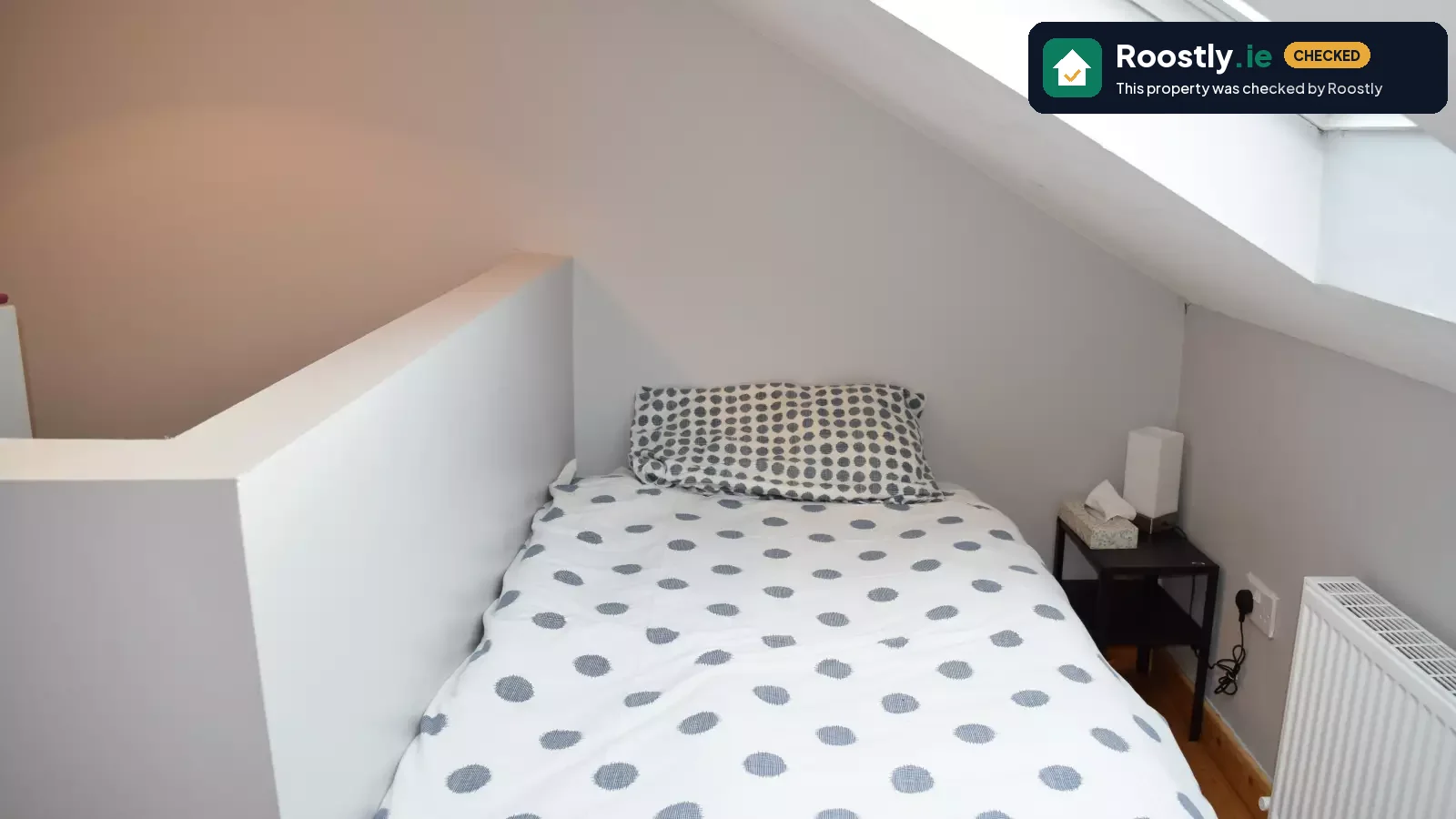 Cosy room for rent in 4-bedroom apartment in Glasnevin