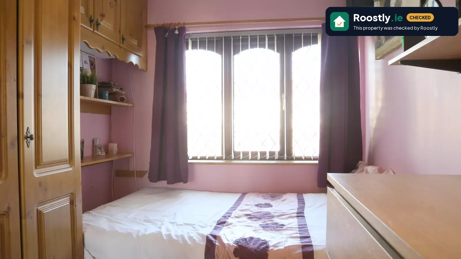 Room in a shared 3-bedroom apartment for rent in Northside