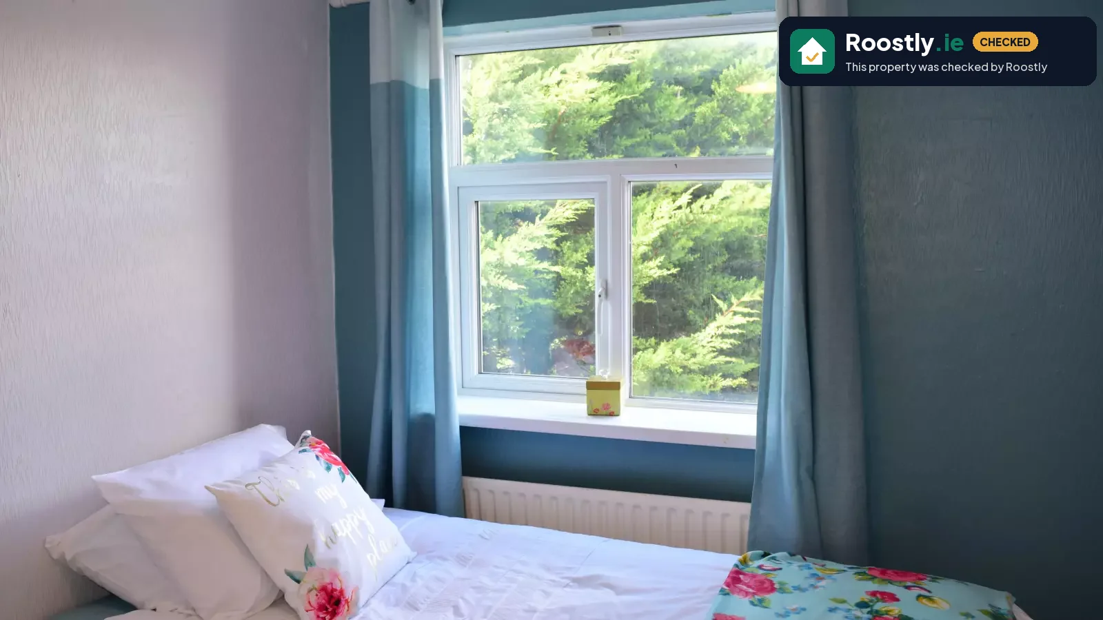 Great room with built-in wardrobe in female-shared 3 bedroom apartment in Tallaght