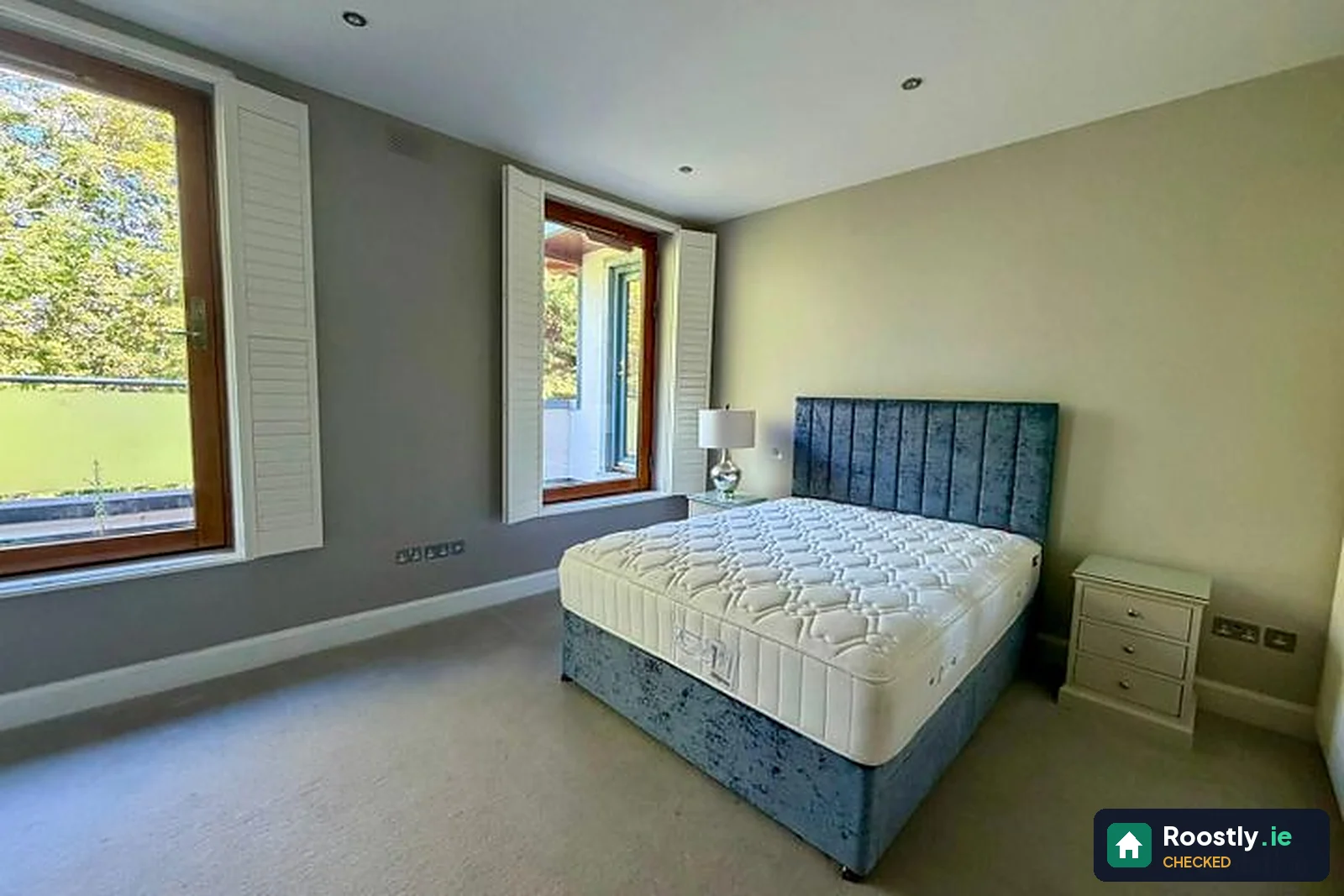 2 bed house for rent in North Circular Road