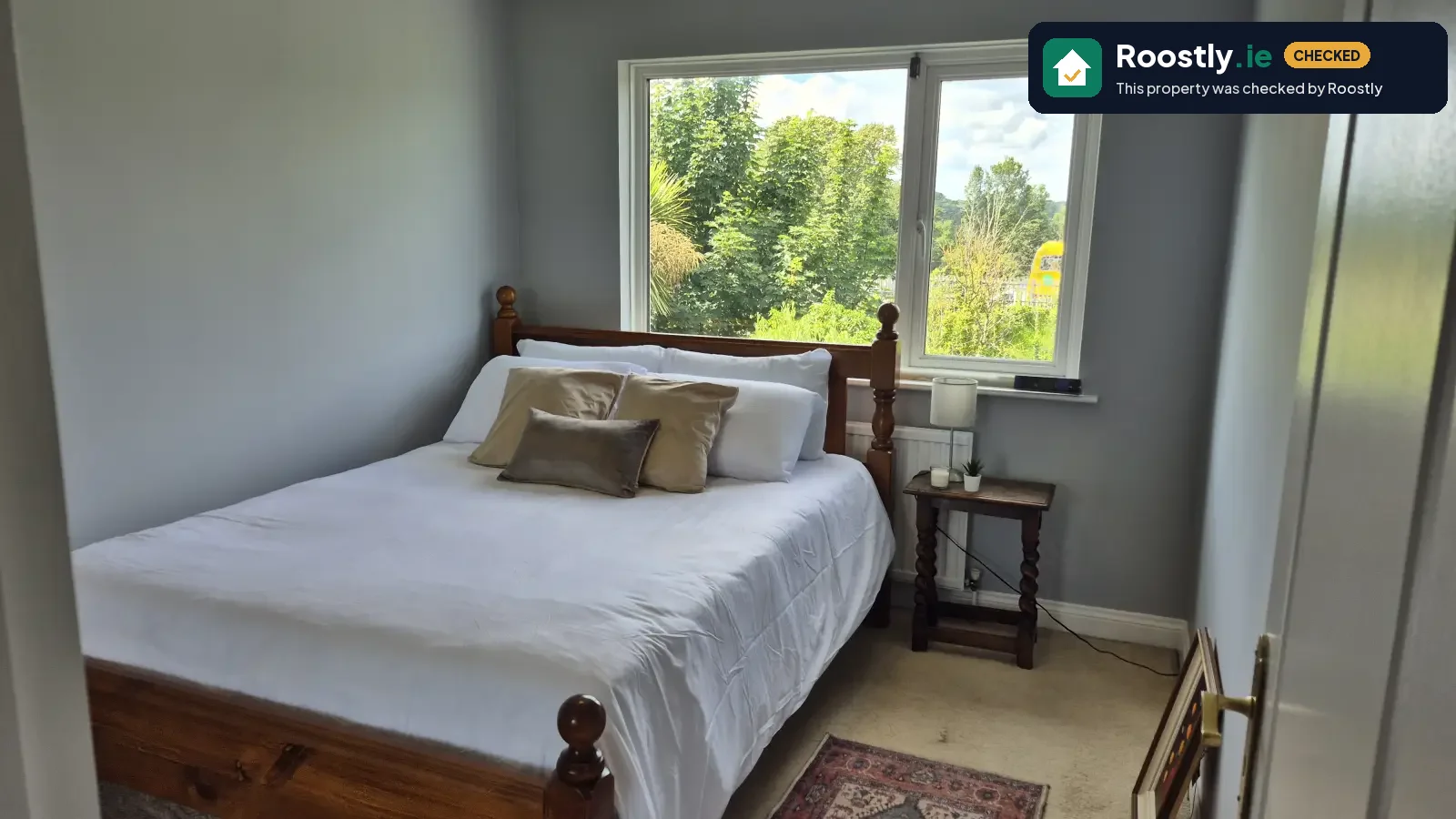 Room in a shared 3-bedroom apartment for rent in South-West Inner City.