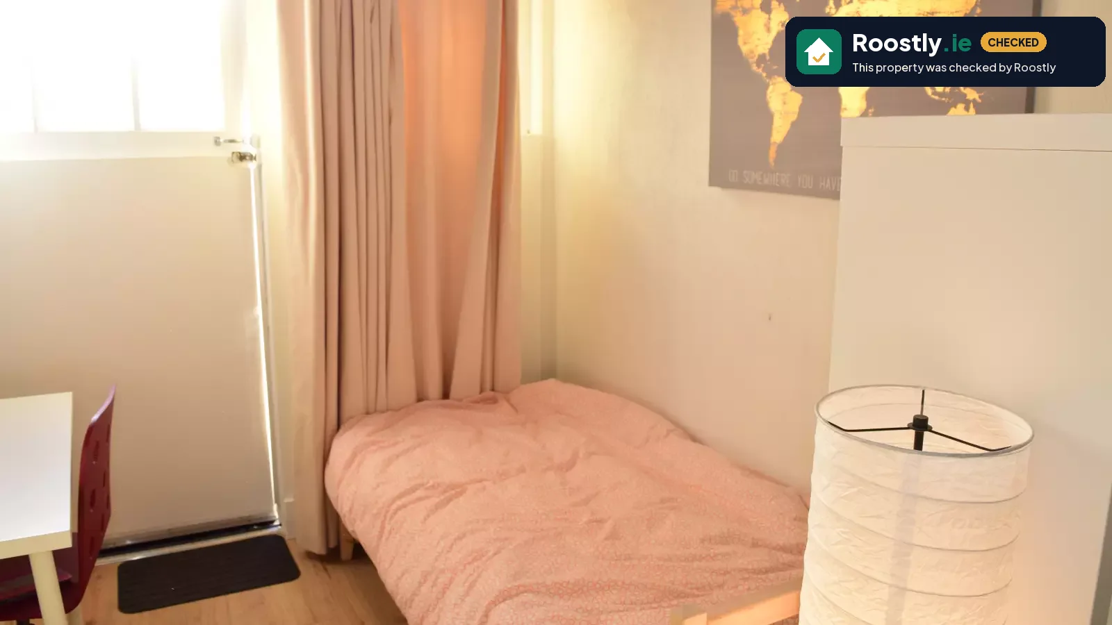 Unique studio with shared bathroom to rent near Deerpark in Blackrock