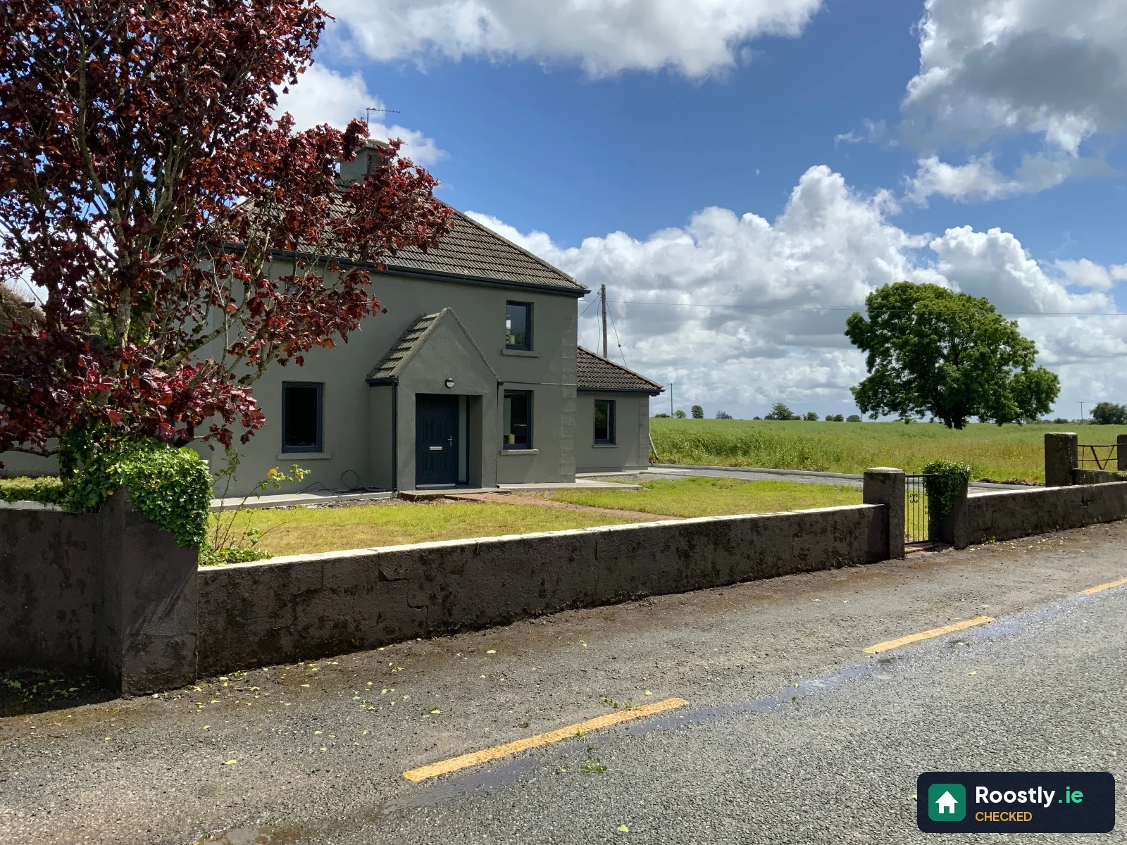 5 bed house for rent in Caltra