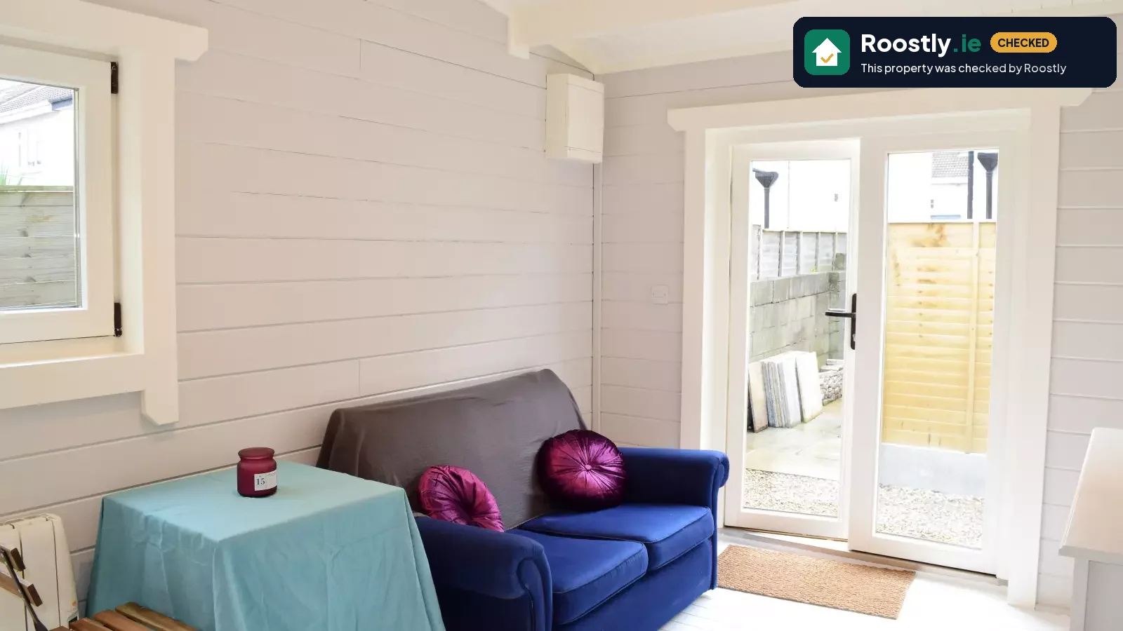 1-bedroom apartment in Dublin, only females