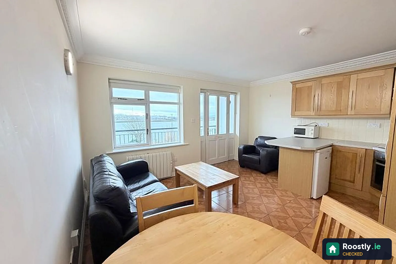 2 bed apartment for rent in Bohermore