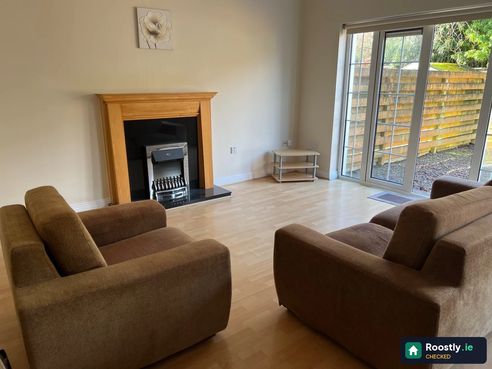 2 bed apartment for rent in Clonmacken